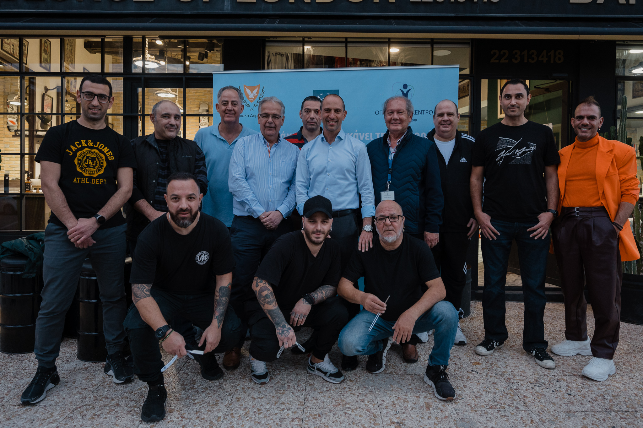 Ογκολογικό Κέντρο Τρ. Κύπρου: Ξύρισαν μουστάκια και έστειλαν μήνυμα