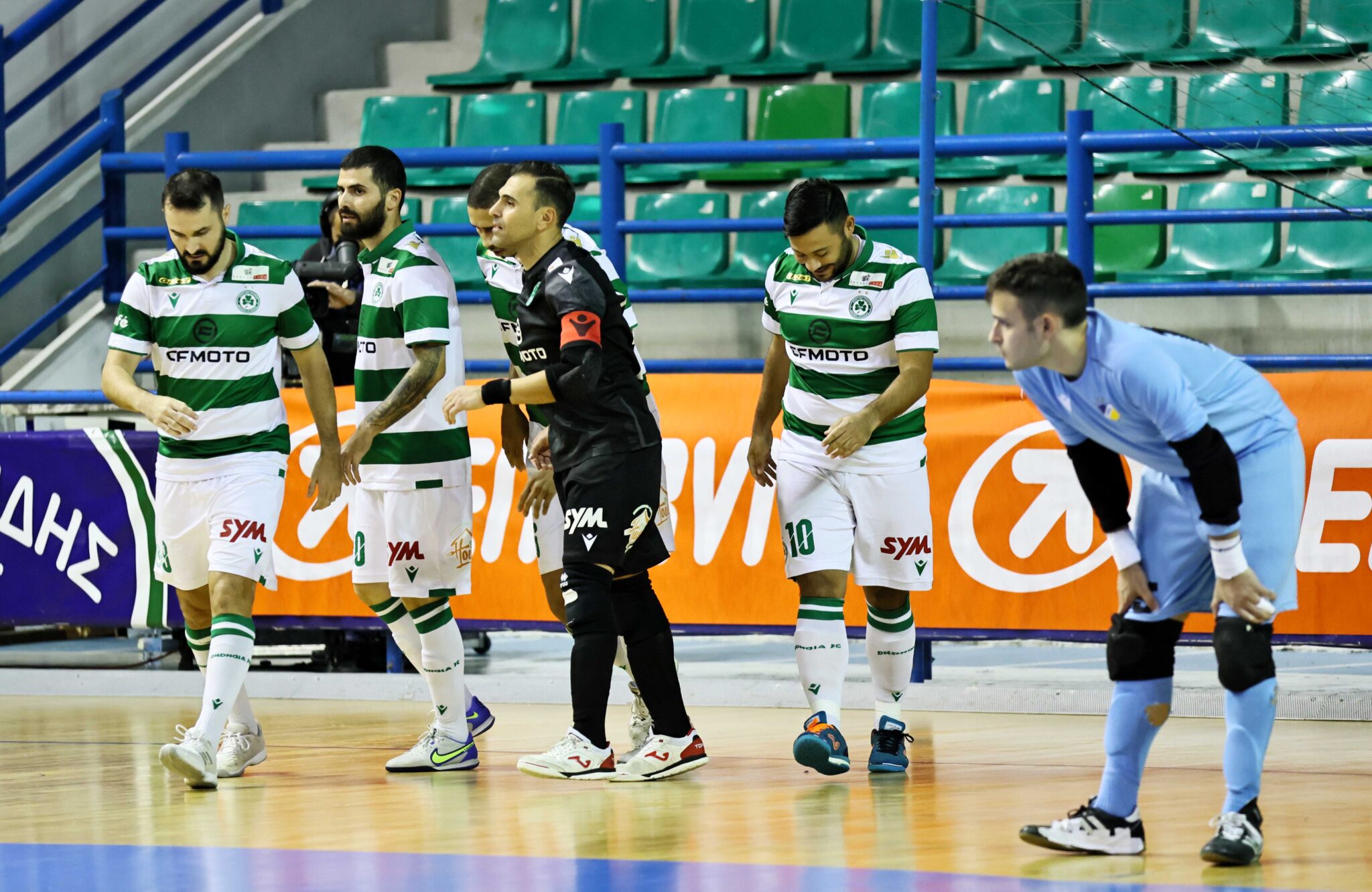 Νίκησε τον ΑΠΟΕΛ και… ξέφυγε η Ομόνοια