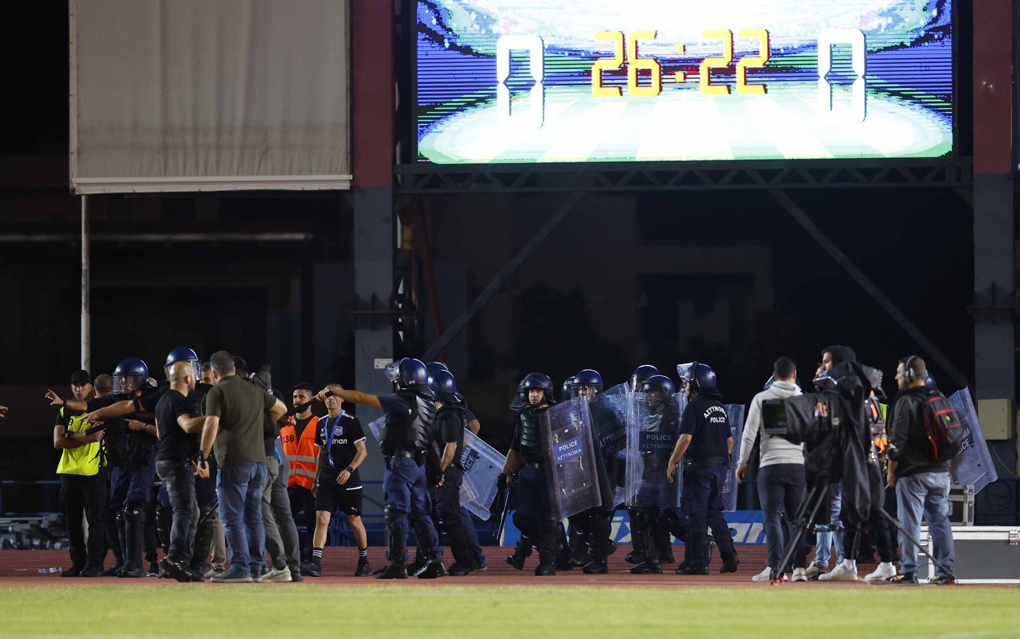 Σε δίκη παραπέμπονται οι πέντε οπαδοί για τα επεισόδια στο Απόλλων-ΑΠΟΕΛ