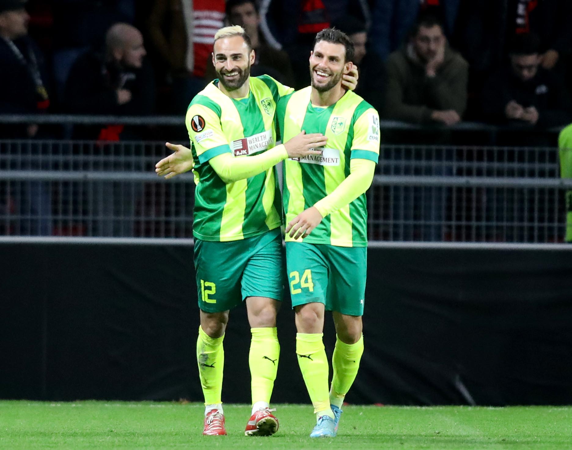 Πήρε το βαθμό στη Γαλλία και… βλέπει με χαμόγελο τα νοκ-άουτ η ΑΕΚ