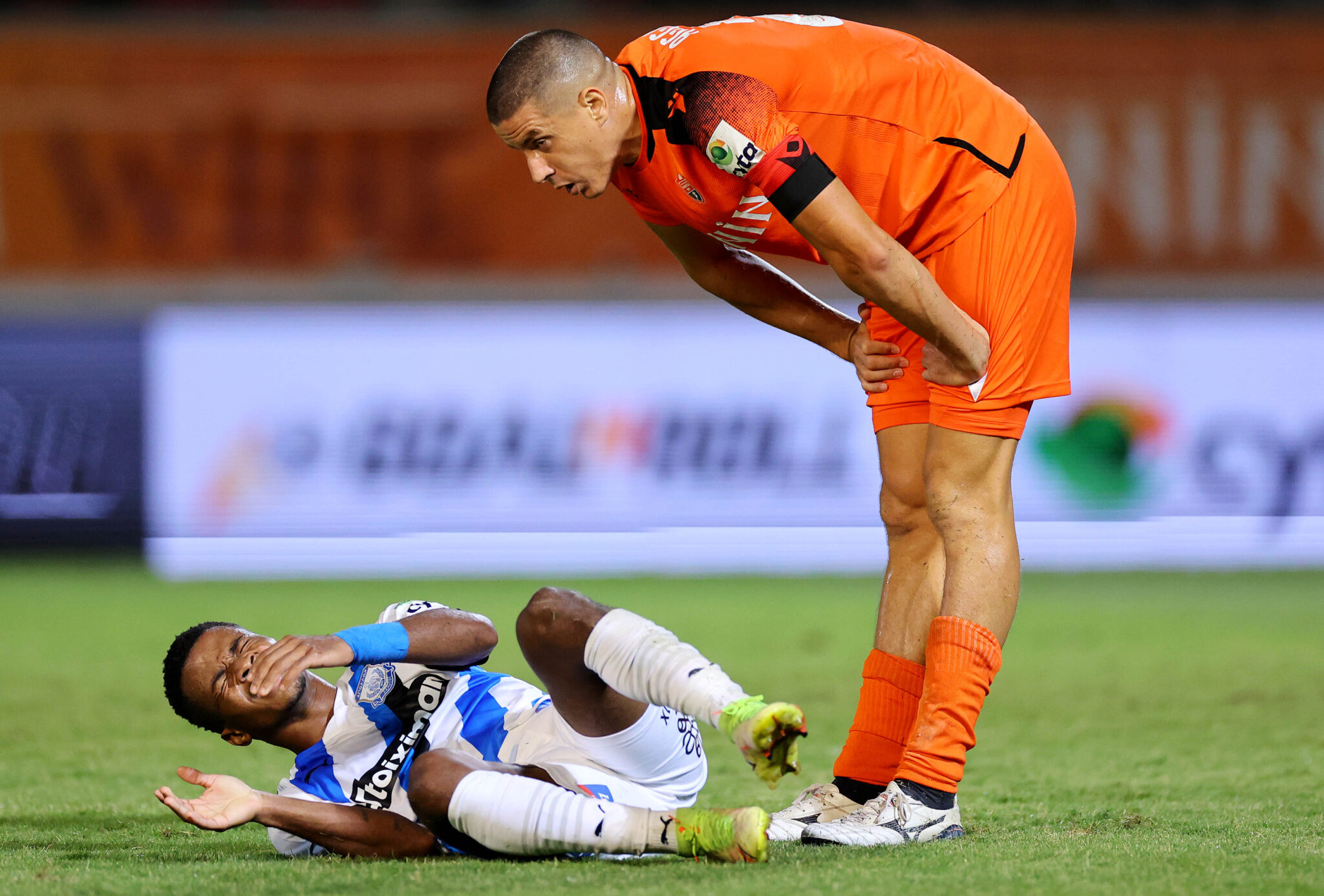 «Κόλλησε» με την Καρμιώτισσα και… πέταξε δύο βαθμούς ο Απόλλωνας (BINTEO)