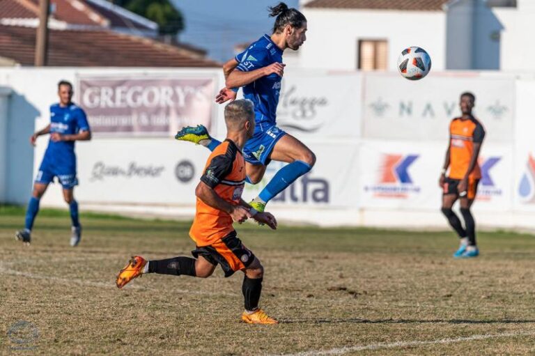 Β' Κατηγορία: «Μάχες» μεταξύ των πρωτοπόρων