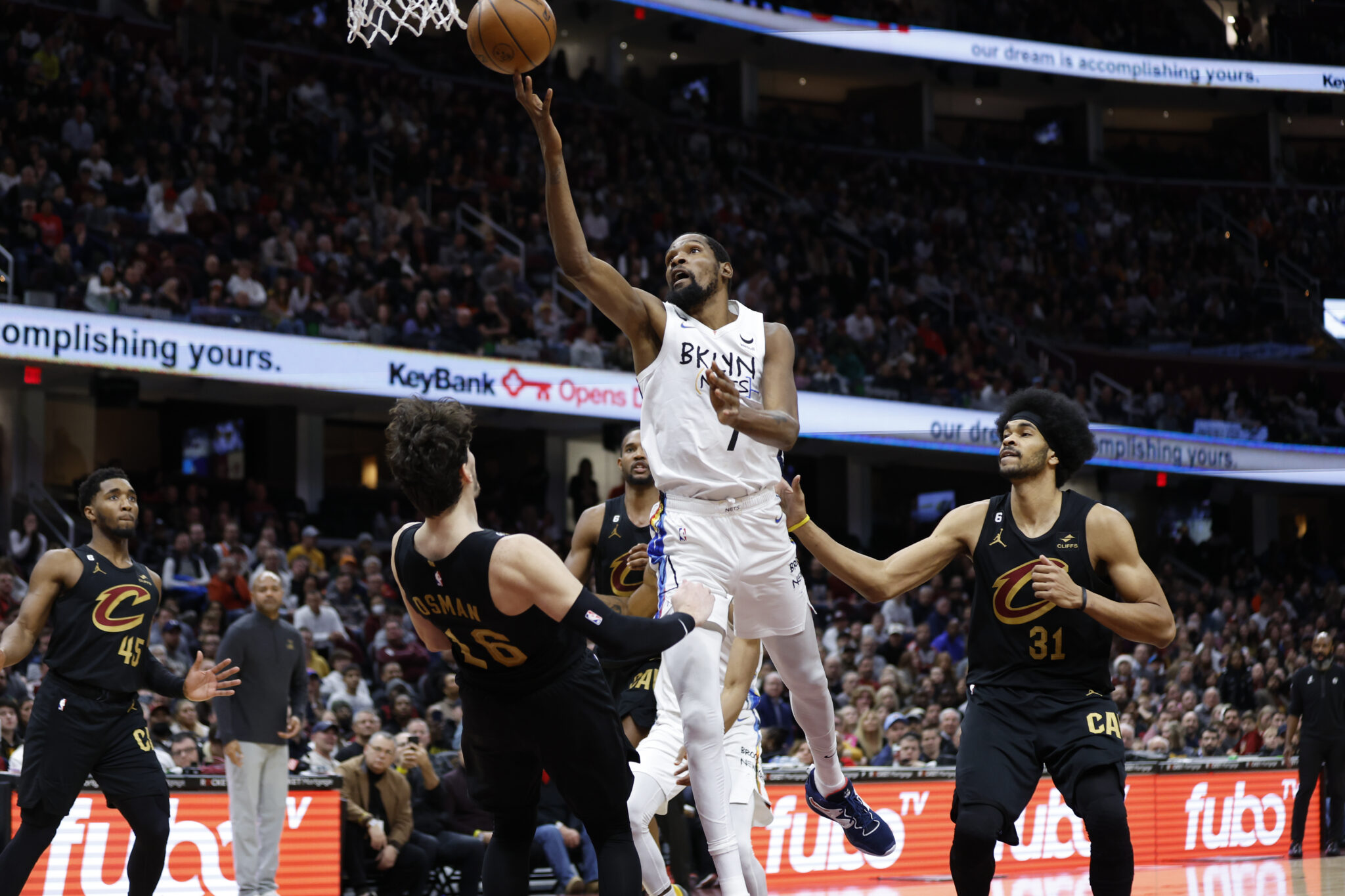 Συνεχίζουν απτόητοι οι Νετς, 9η σερί νίκη με «32άρες» Ντουράντ και Ίρβινγκ