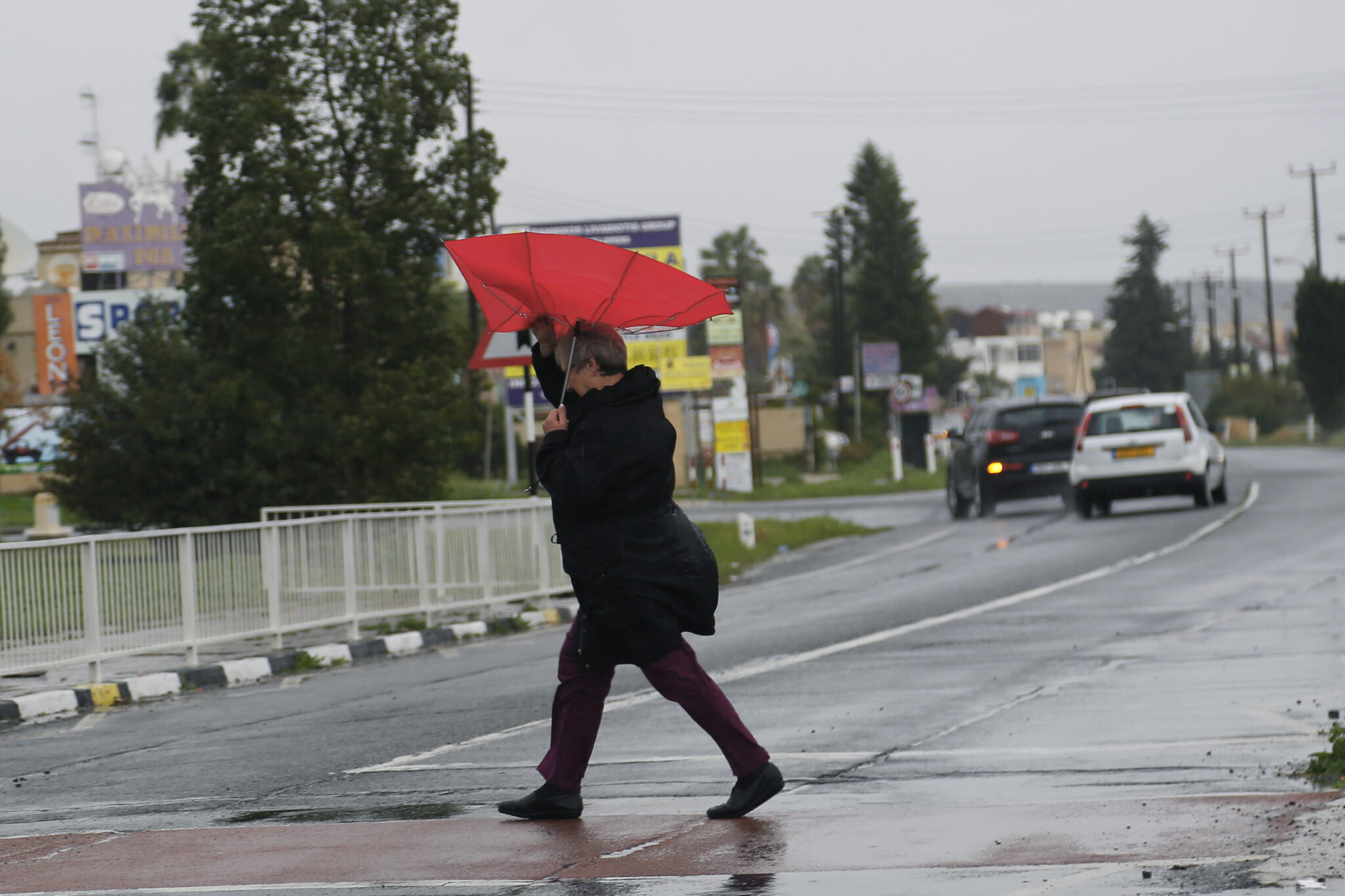 Χειμώνας για μια μέρα: Υποχωρούν αύριο οι βροχές, ανεβαίνει η θερμοκρασία