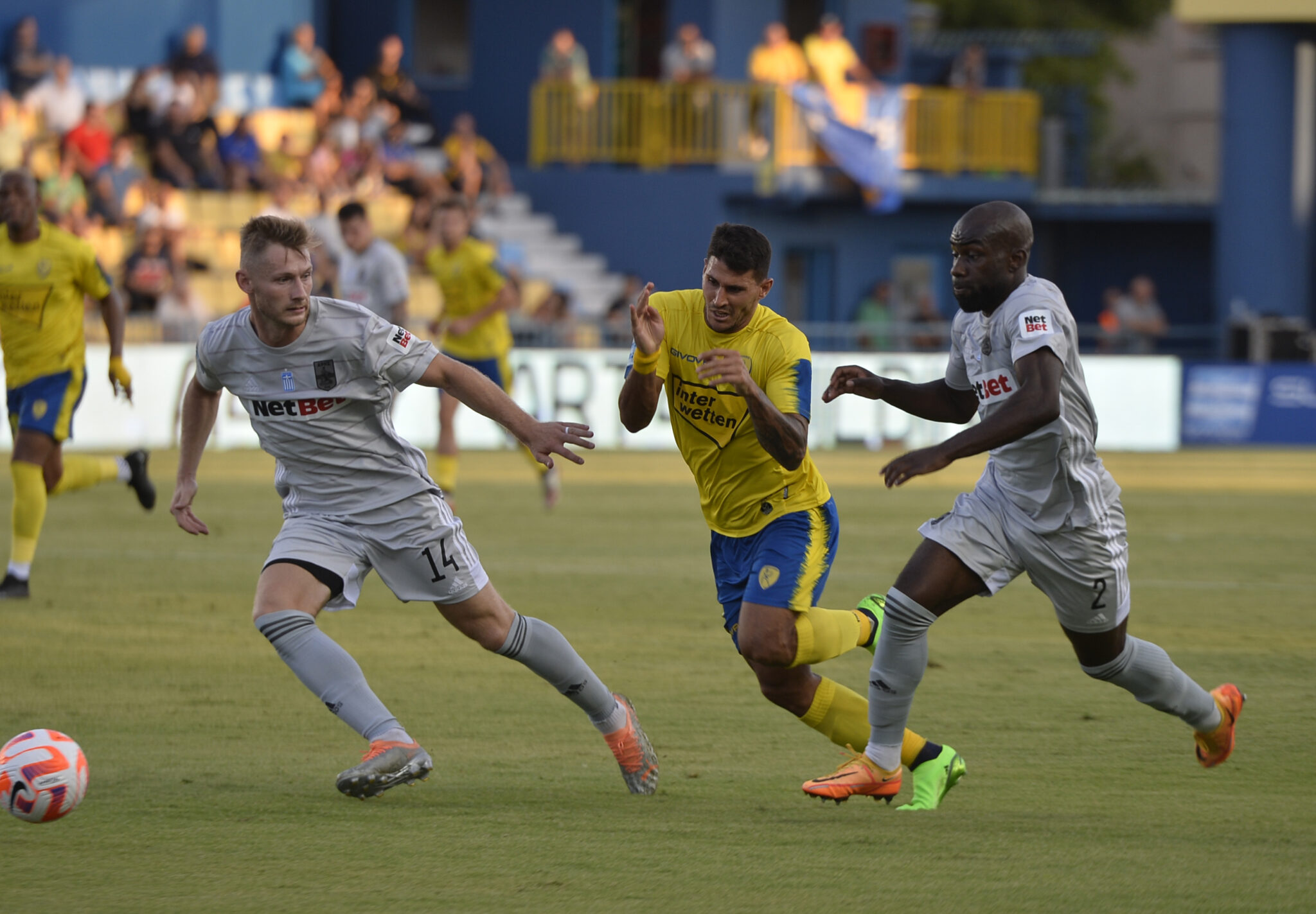 Άρης-Παναιτωλικός: Συνάντηση με φόντο την εξάδα στο «Βικελίδης»