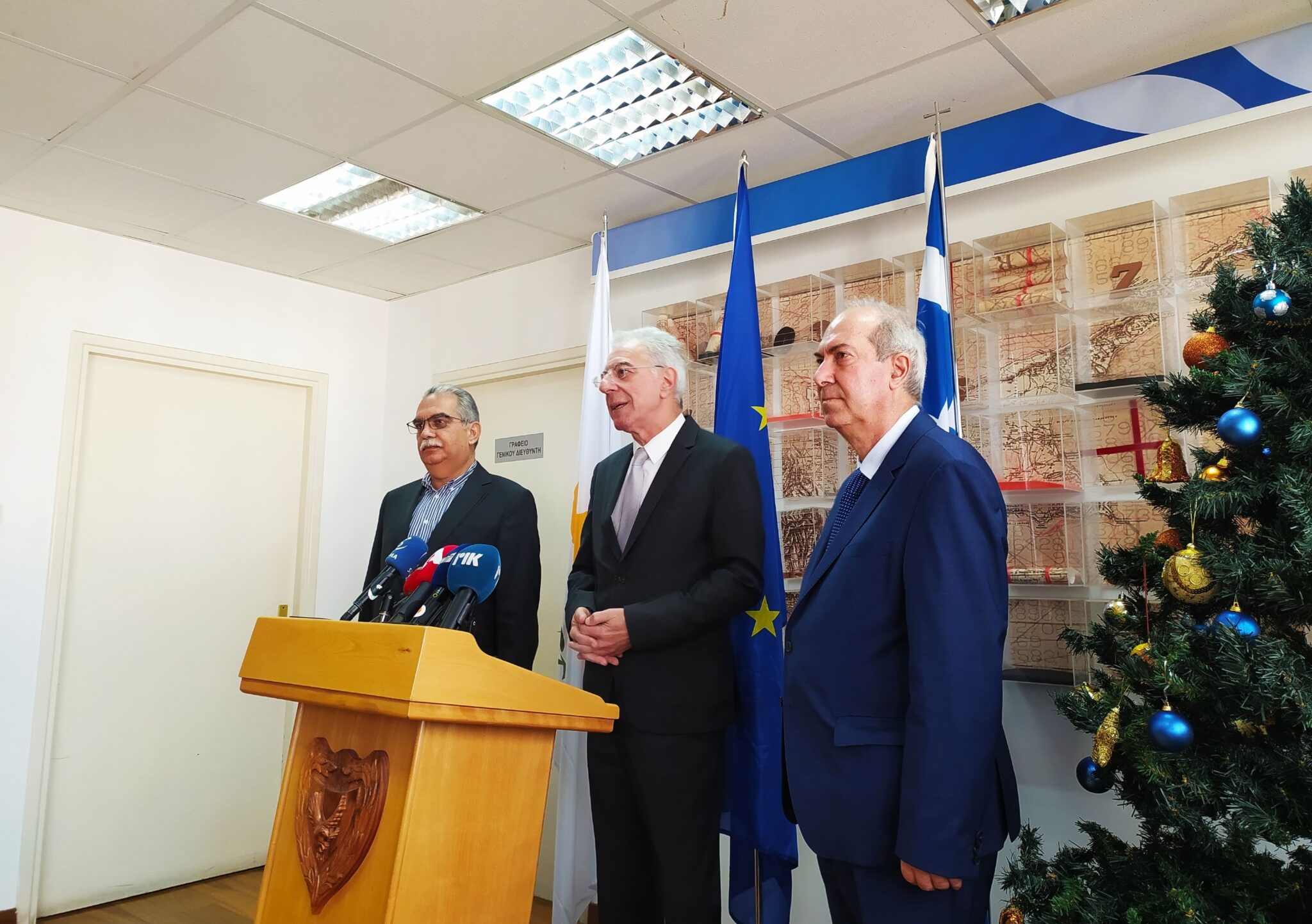 Στην αντεπίθεση ο Προδρόμου για τα τετράμηνα