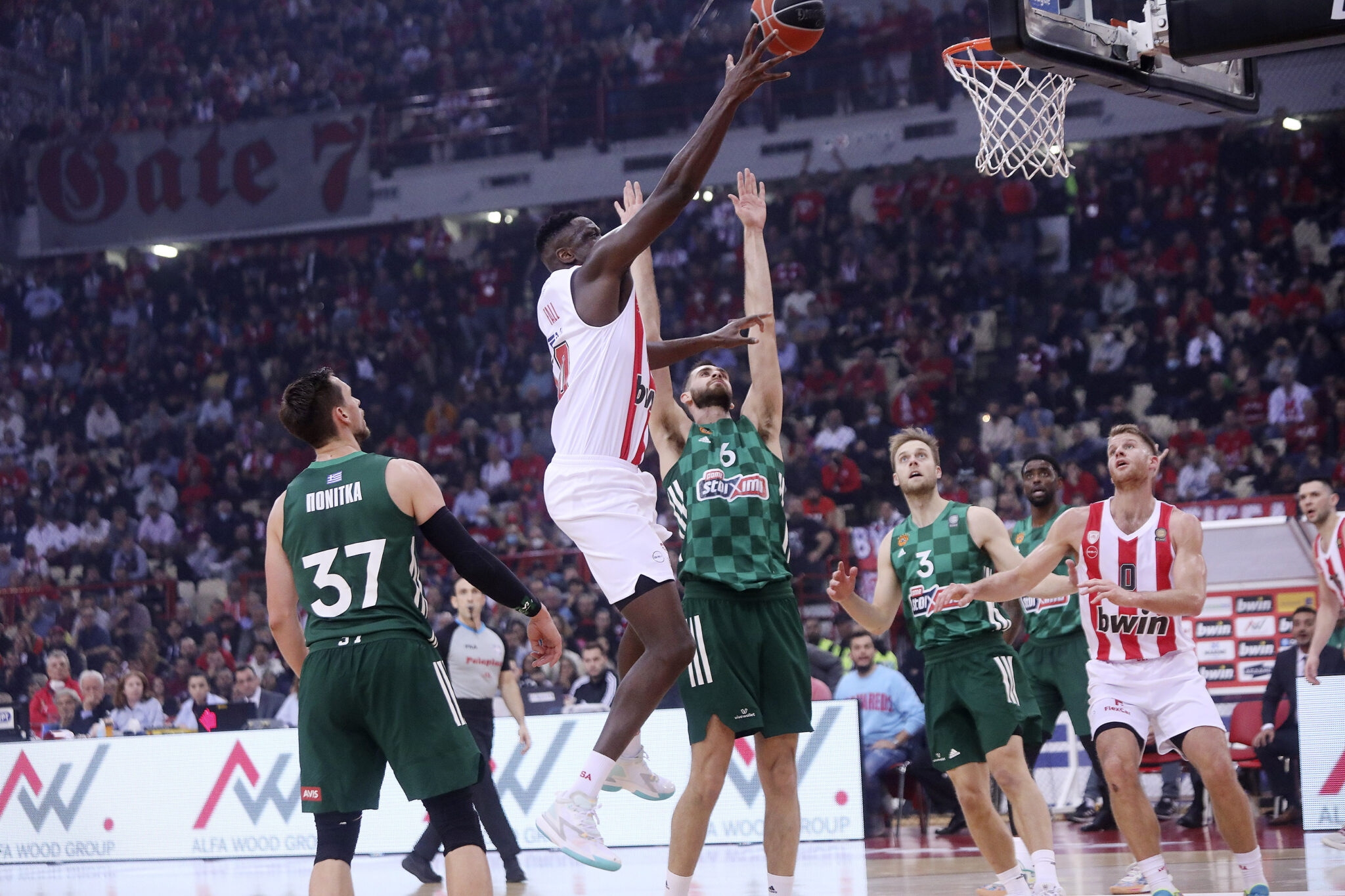 Πήρε το «θρίλερ» με τον Παναθηναϊκό και το… πλεονέκτημα ο Ολυμπιακός (ΒΙΝΤΕΟ)