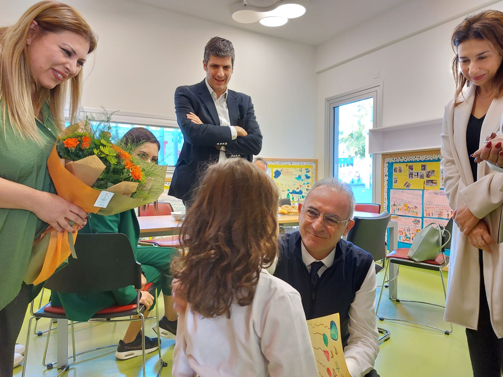 Αβέρωφ Νεοφύτου: "Eμείς ξέρουμε να κουμαντάρουμε την οικονομία"