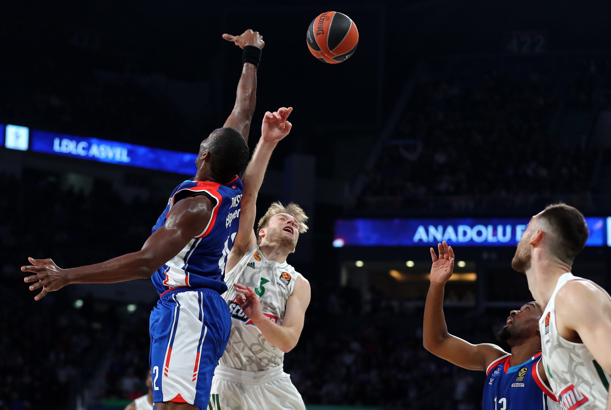 Δεν μπόρεσε να αντισταθεί στην Εφές και γνώρισε βαριά ήττα o Παναθηναϊκός