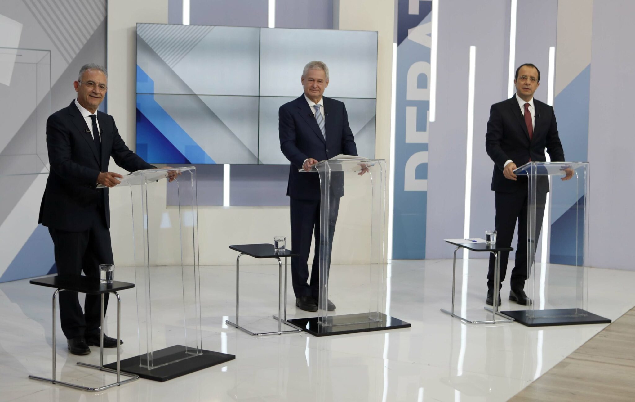 Ο οn air διορισμός Υπουργού, τα παιδιά των Υποψηφίων και τα δώρα της Πέτρας