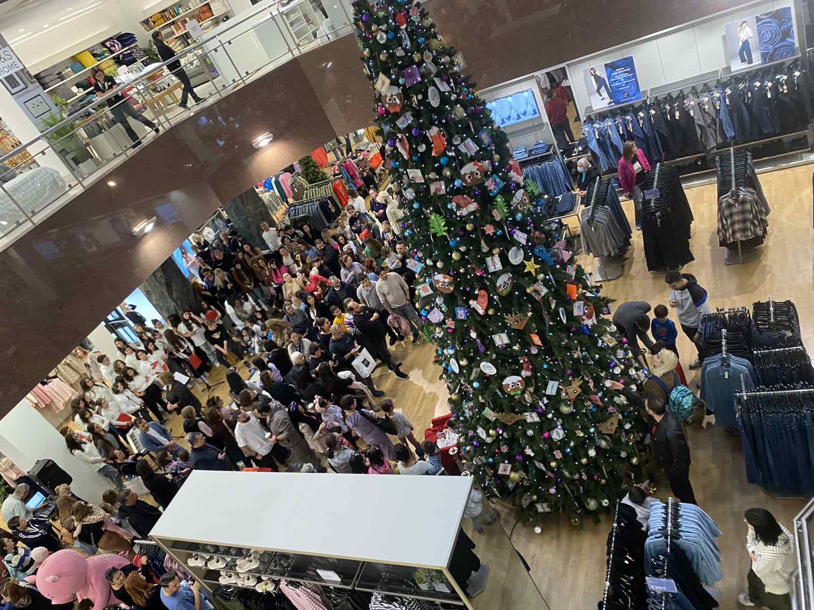 The M&S Way of Xmas στο Marks & Spencer Ακρόπολης