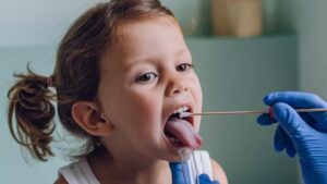 Στρεπτόκοκκος: Τα συμπτώματα, η διάγνωση, η θεραπεία