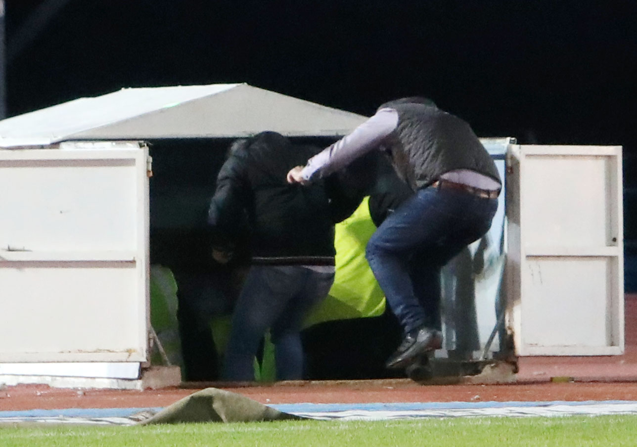 Καταγγέλλει επίθεση με μολότοφ στους ποδοσφαιριστές του ο Απόλλωνας