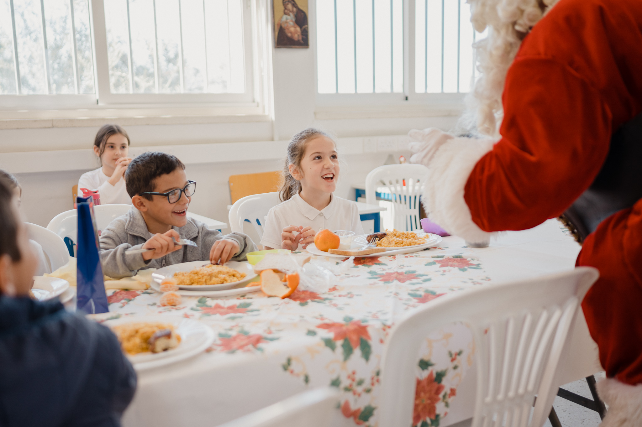 «Μαγειρεύω και Προσφέρω»:Επίσκεψη της Τρ. Κύπρου στο Α’ & Β’ Δημοτικό Καϊμακλίου