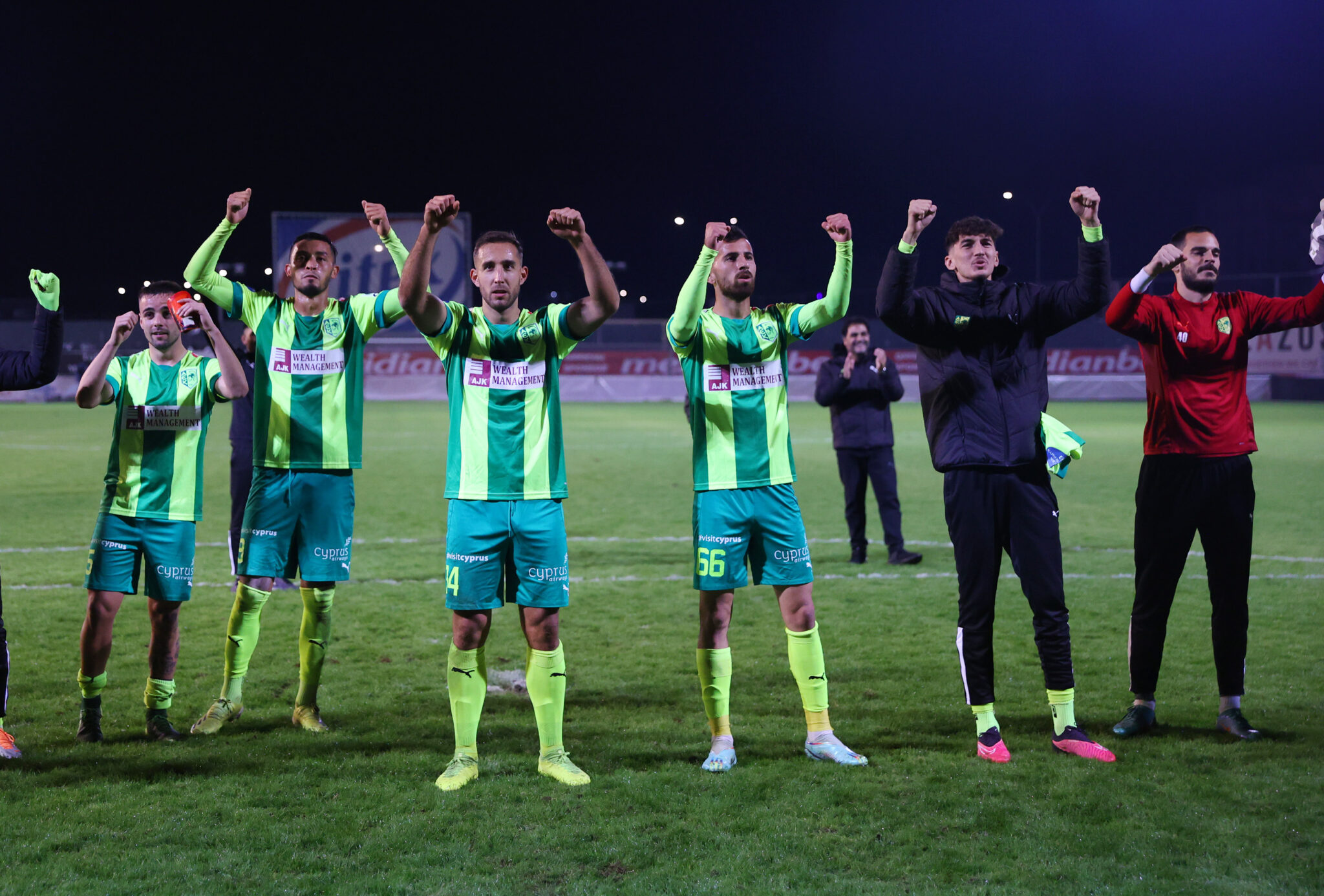 Άνετη και… ωραία στη διακοπή η ΑΕΚ