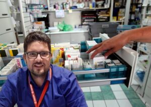 Χρίστος Πέτρου: Πως φτάσαμε στην κρίση με τα φάρμακα και ποια η λύση