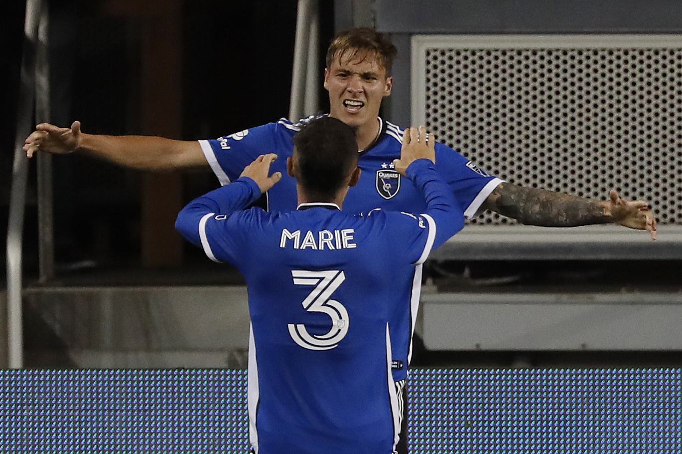 Το παλεύει για Κικάνοβιτς η ΑΕΚ