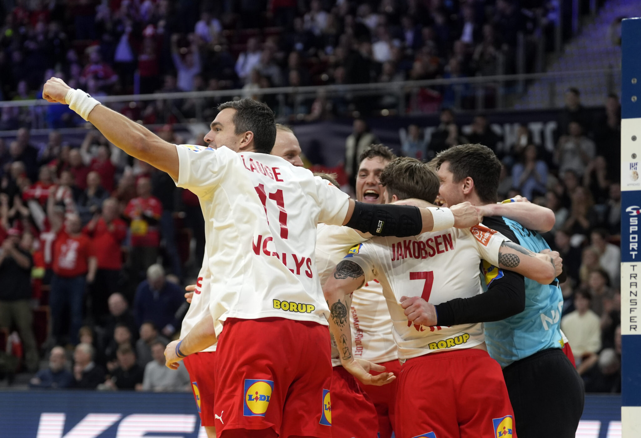 Χρυσή σε τρίτο διαδοχικό Παγκόσμιο Κύπελλο η Δανία