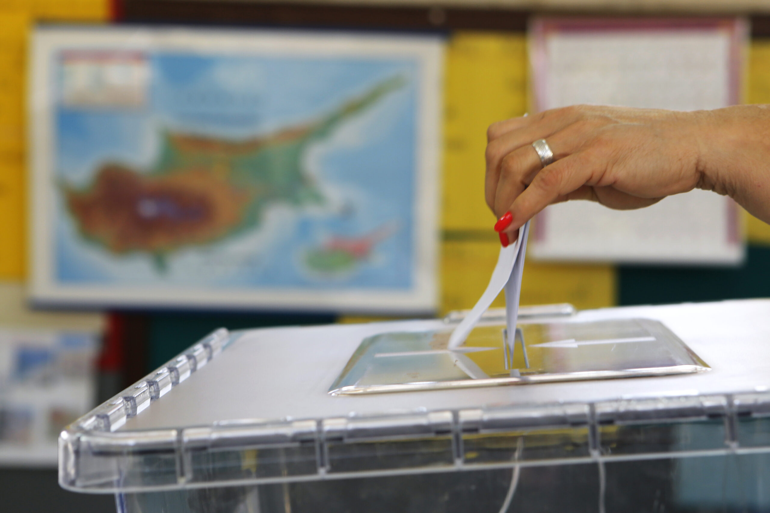 Από τους κυπροκεντρικούς έως τους αντισυστημικούς: Οι επτά κατηγορίες των Κυπρίων ψηφοφόρων