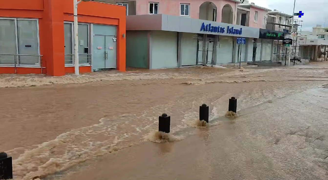 Εκτάκτως στην πλημμυρισμένη Αγία Νάπα και Πρωταρά ο Νουρής (ΒΙΝΤΕΟ)