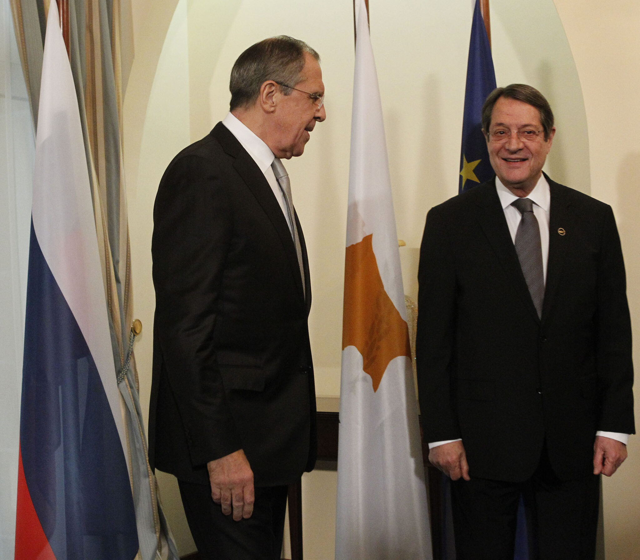 ΠτΔ προς Λαβρόφ: "Δεν υπάρχουν επιλογές όταν παραβιάζεται το διεθνές δίκαιο"