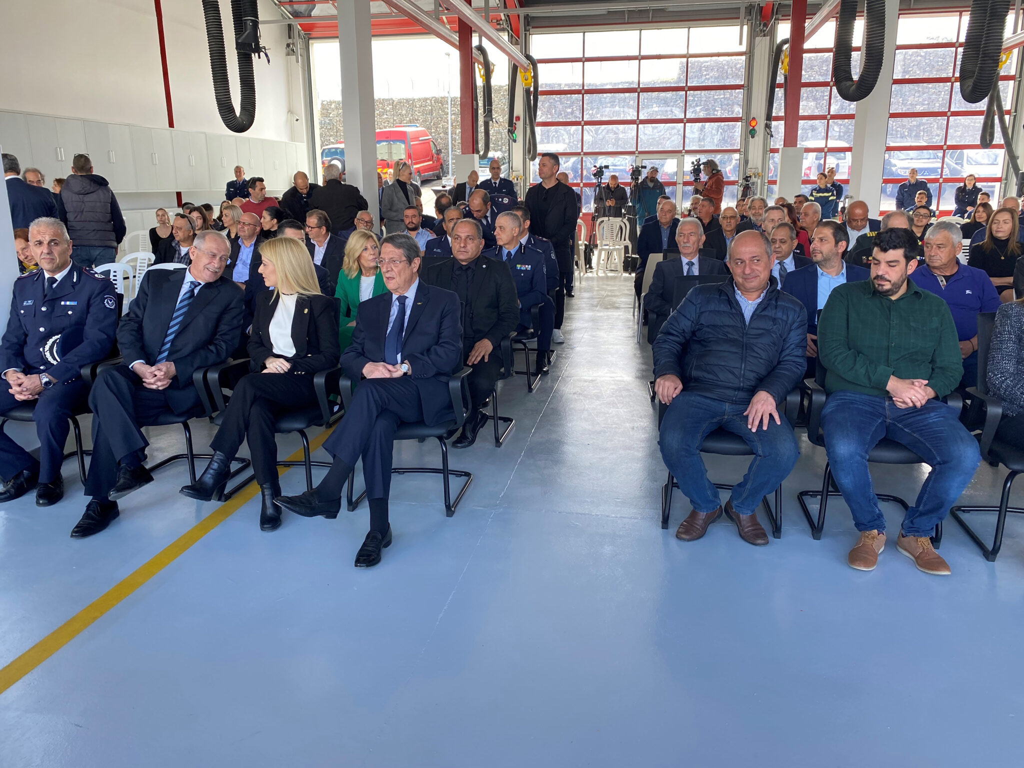 Κόντρα Κυβέρνησης-ΑΚΕΛ με φόντο τα εγκαίνια στον πυροσβεστικό σταθμό Βασιλικού