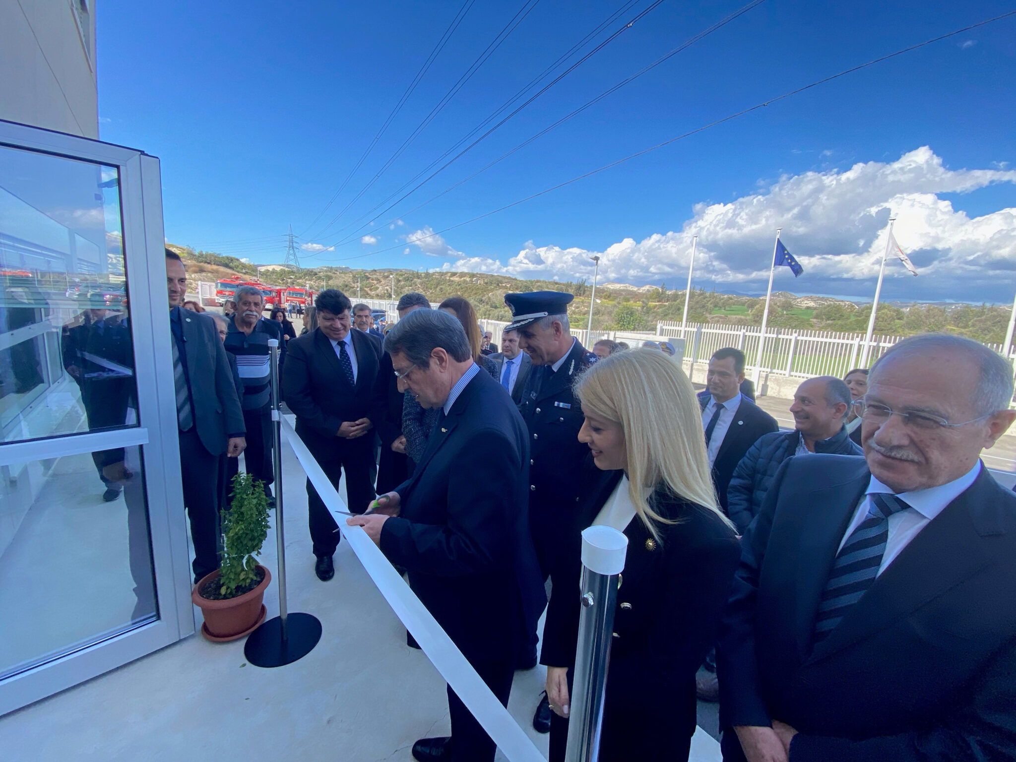 Εγκαινίασε και τον πυροσβεστικό σταθμό στον χώρο του Βασιλικού, ο Πρόεδρος