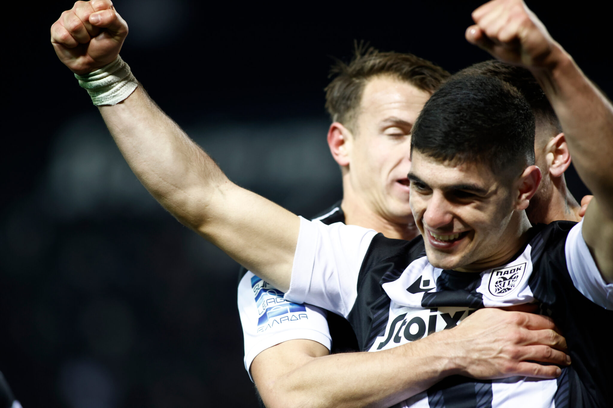 Τα είδε όλα ο ΠΑΟΚ, αλλά νίκησε Λεβαδειακό… και τώρα ντέρμπι