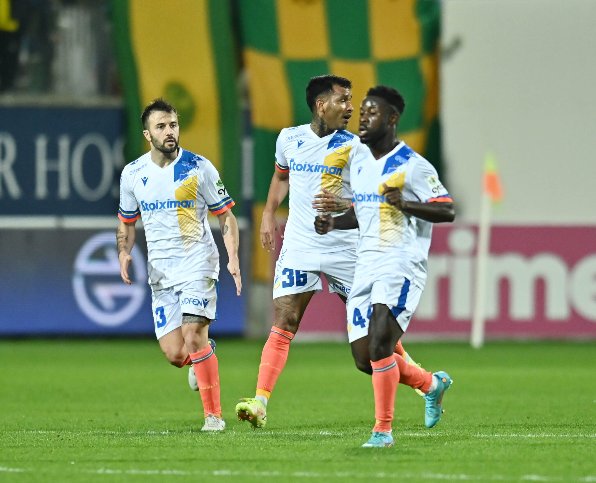 Παρά την ήττα, αισιοδοξούν για τη συνέχεια στον ΑΠΟΕΛ