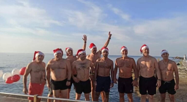 Έκαναν το πρώτο τους μπάνιο για το 2023 οι χειμερινοί κολυμβητές της Πάφου