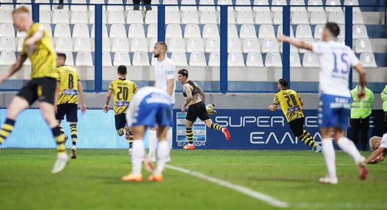 ΑΕΚ με ψυχή, έφερε «τούμπα» τον Ιωνικό με μεγάλη ανατροπή και σωτήρα Τσούμπερ