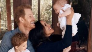 Πώς ήταν πραγματικά η συνάντηση της βασίλισσας με τη Λίλιμπετ;