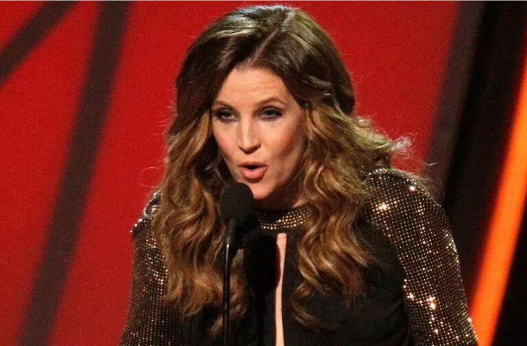 Λίζα Μαρί Πρίσλεϊ: Η εμφάνιση στις Χρυσές Σφαίρες δυο μέρες πριν τον θάνατό της