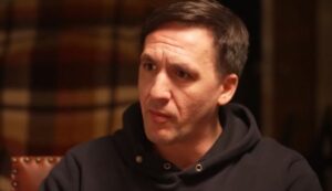 Ο "ράμπο" της Ρωσίας αντιμετωπίζει δίωξη: Θα πολεμούσε στο πλευρό της Ουκρανίας