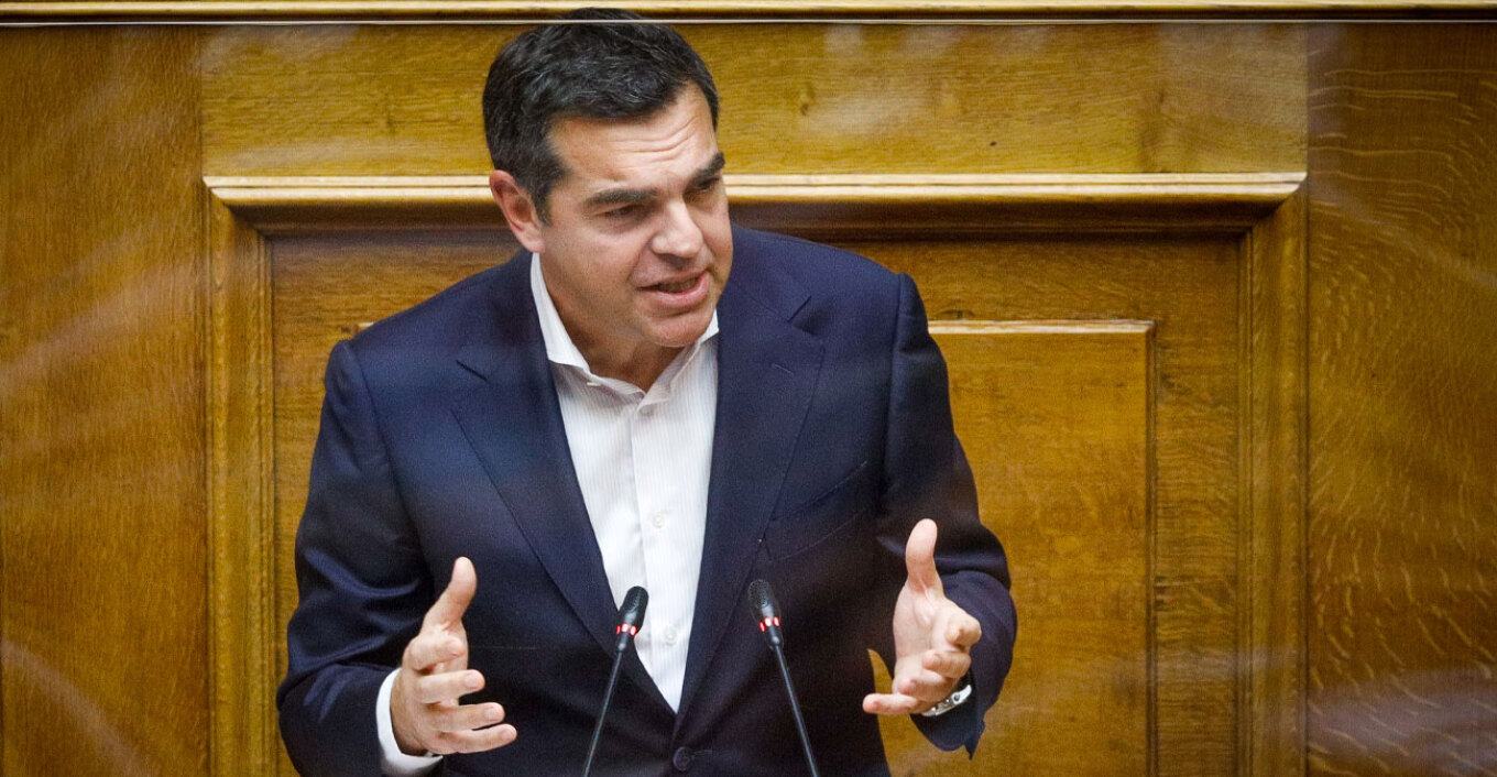 Τσίπρας: Κατέθεσε πρόταση δυσπιστίας για την κυβέρνηση