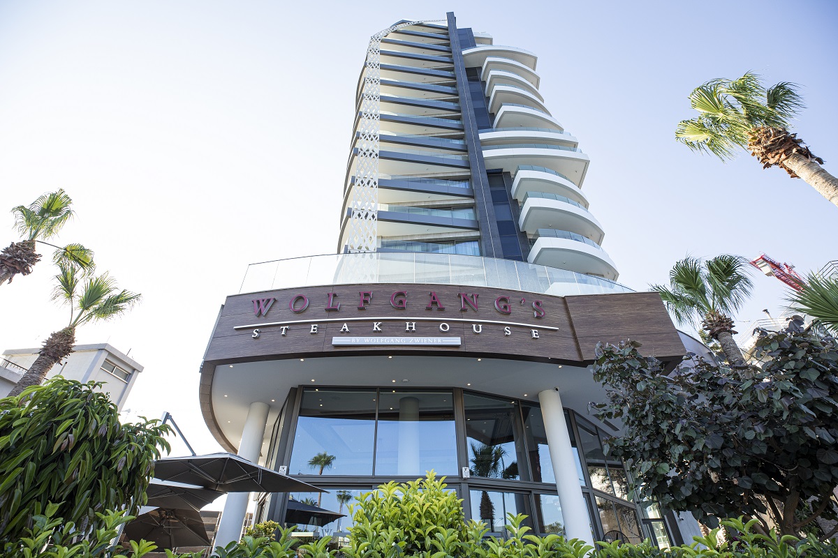 Στην ελίτ των κυπριακών εστιατορίων το Wolfgang’s Steakhouse Limassol