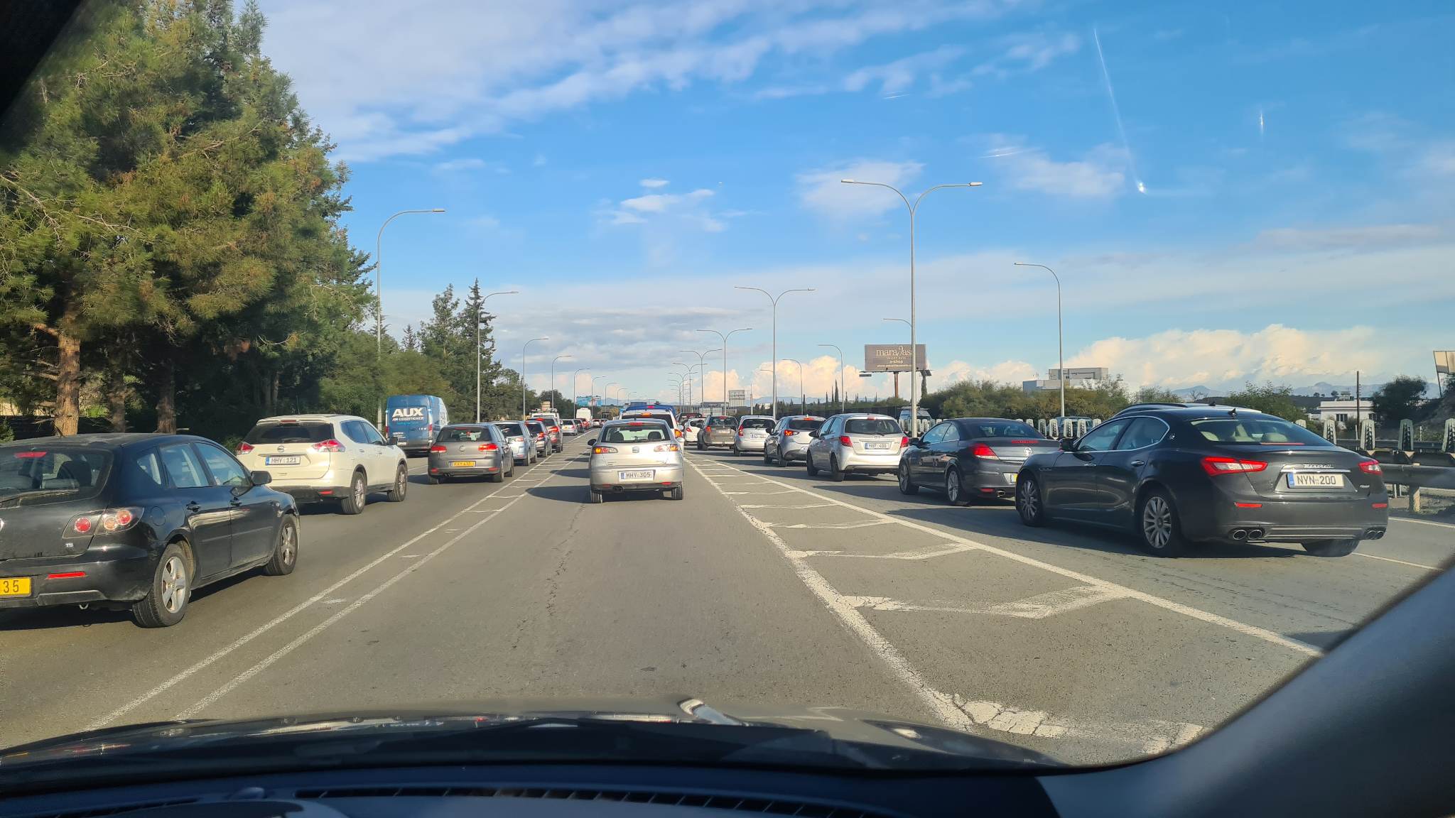 Ουρές χιλιομέτρων στον αυτοκινητόδρομο προς Λευκωσία, λόγω τροχαίου (ΦΩΤΟ)