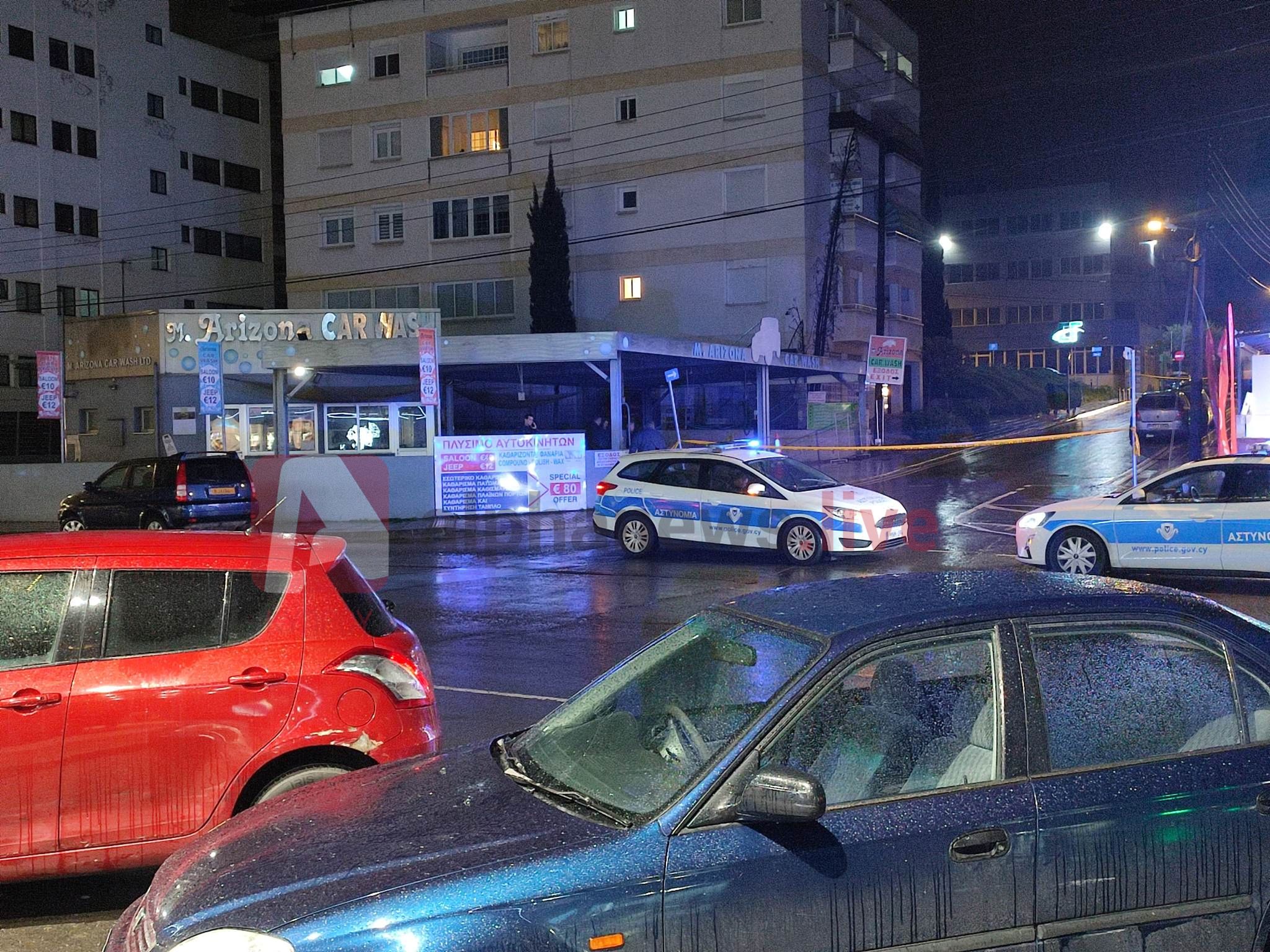 Καθόταν στο πίσω μέρος του αυτοκινήτου ο 21χρονος όταν δέχτηκε τη μοιραία σφαίρα