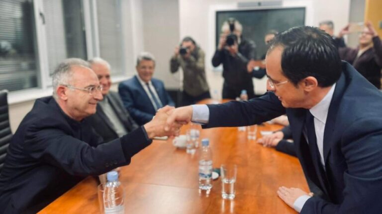 Χριστοδουλίδης: Προτείνει στον ΔΗΣΥ ουσιαστική συμμετοχή στην Κυβέρνηση του