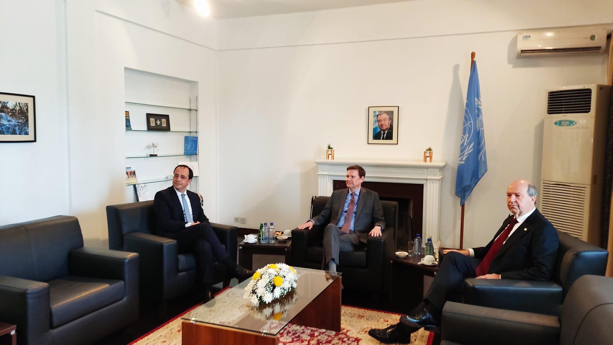 Πρώτο αναγνωριστικό τετ-α-τετ Χριστοδουλίδη – Τατάρ