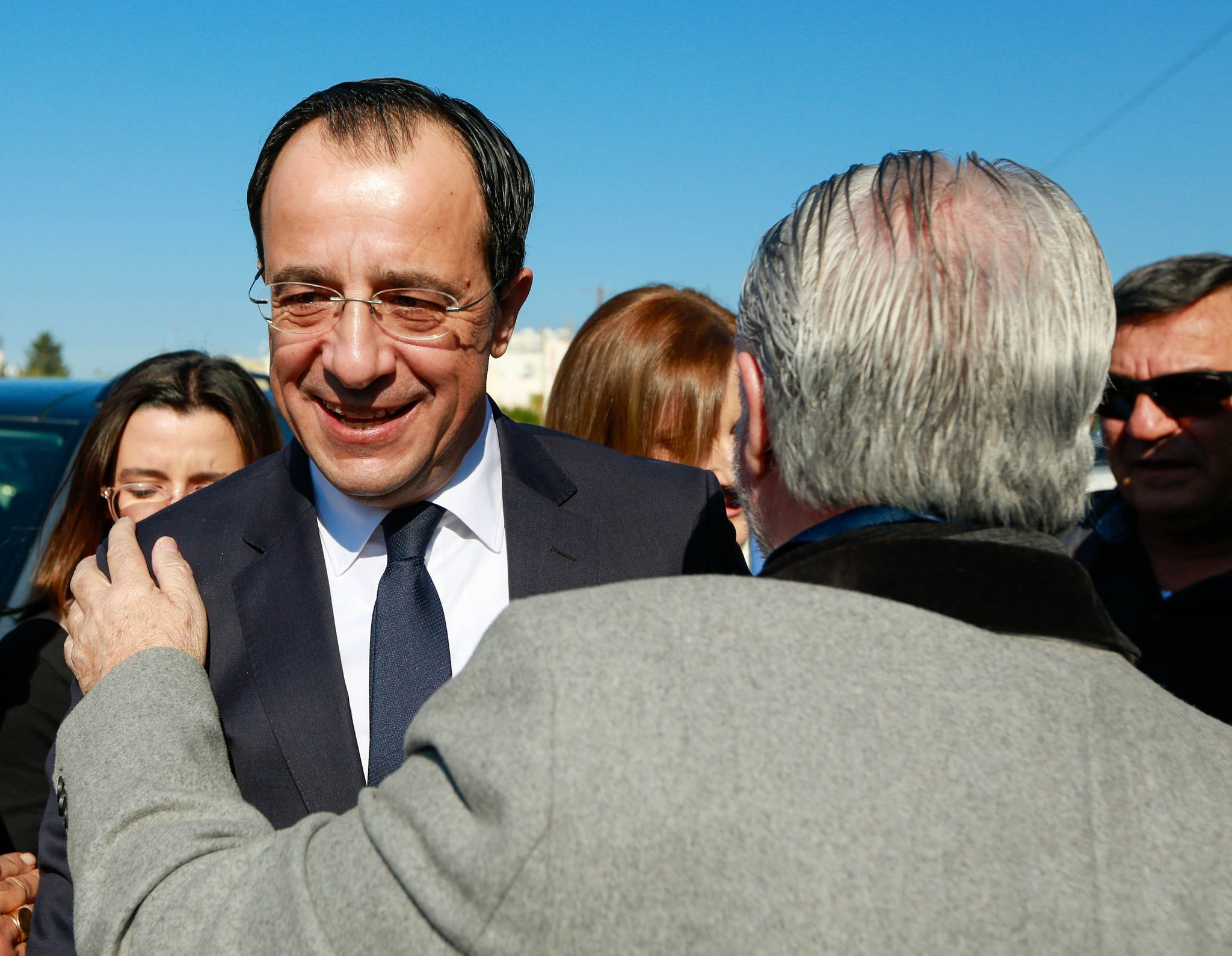 Στο πλευρό της Κύπρου Μητσοτάκης-Δένδιας, συνεχάρησαν τον Νίκο Χριστοδουλίδη