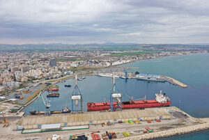 Λιμ. Λάρνακας: Γερανοδηγοί παράτυπα προχώρησαν σε στάση εργασίας λέει η εταιρεία