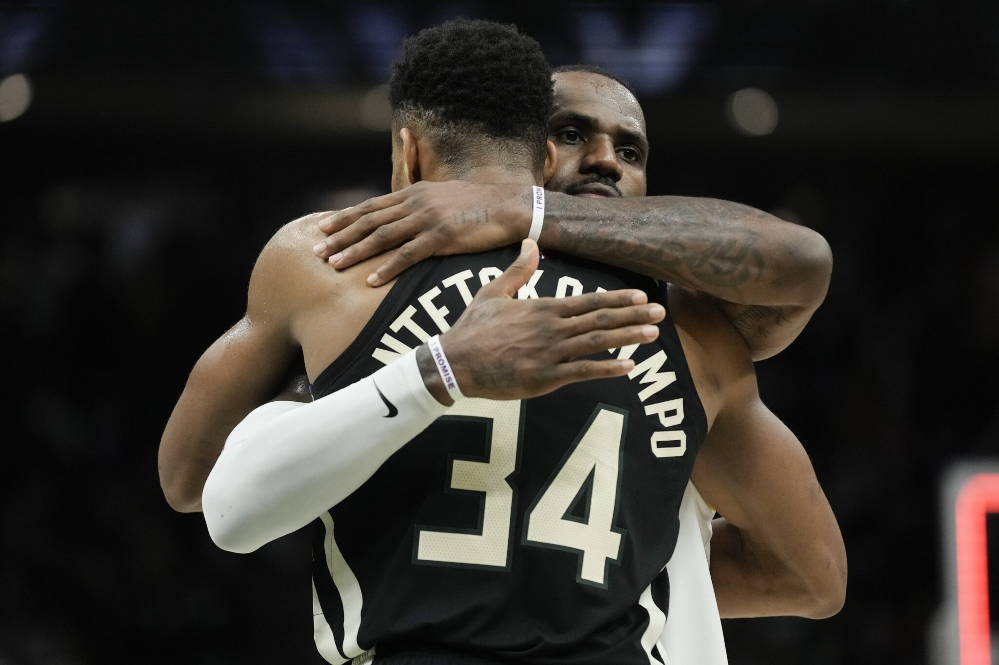 Γιάννης για ΛεΜπρόν: «Είμαι ο μεγαλύτερος θαυμαστής σου»