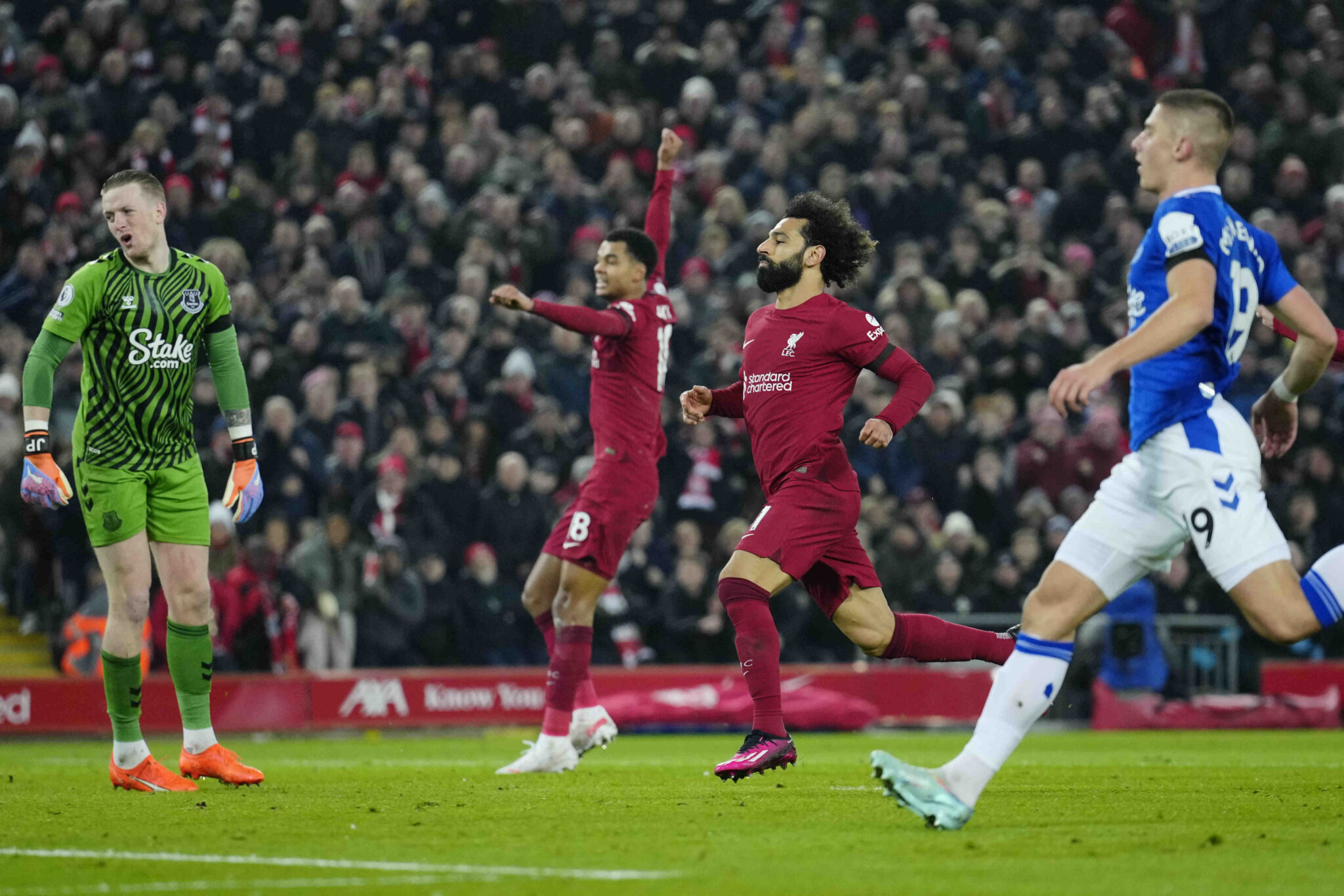 «Λύγισε» την Έβερτον και… ανάσανε μετά από καιρό η Λίβερπουλ