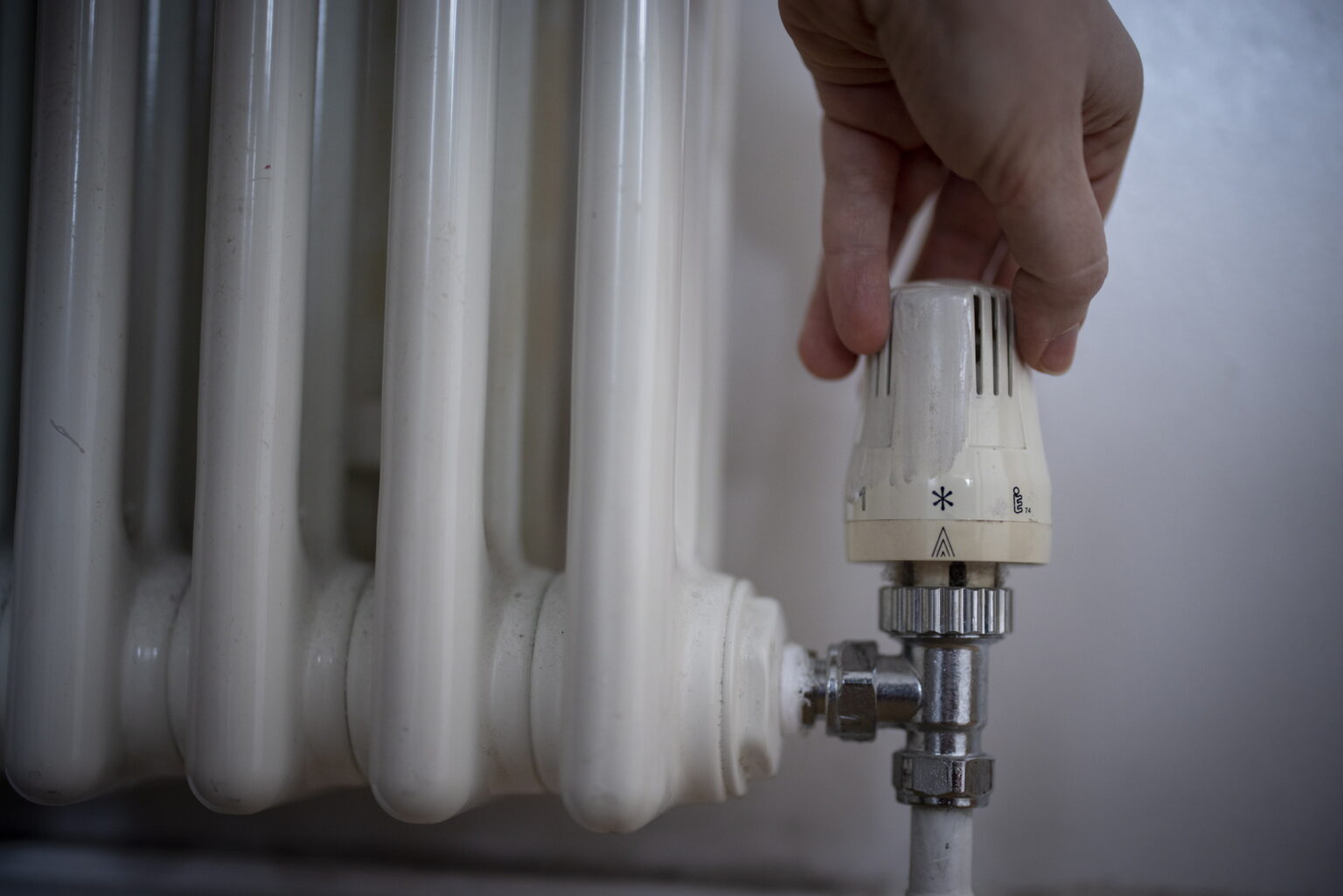 Θερμάνσεις και κλιματιστικά ανέβασαν στο "κόκκινο" τη ζήτηση ηλεκτρισμού