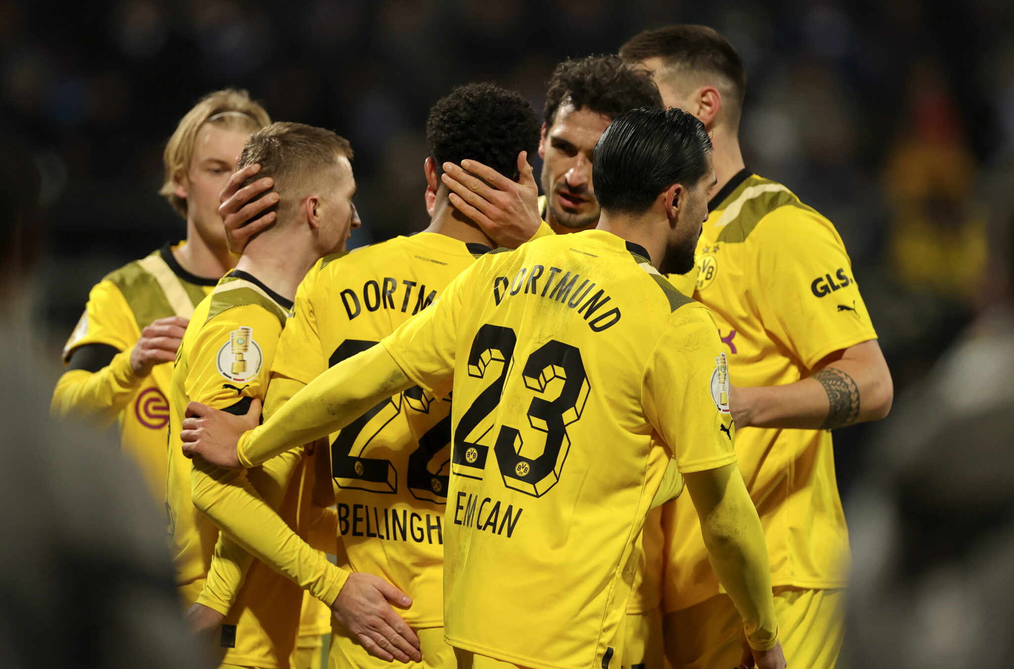 Σβηστά στους «8» του η Ντόρτμουντ, πρόκριση και για Νυρεμβέργη
