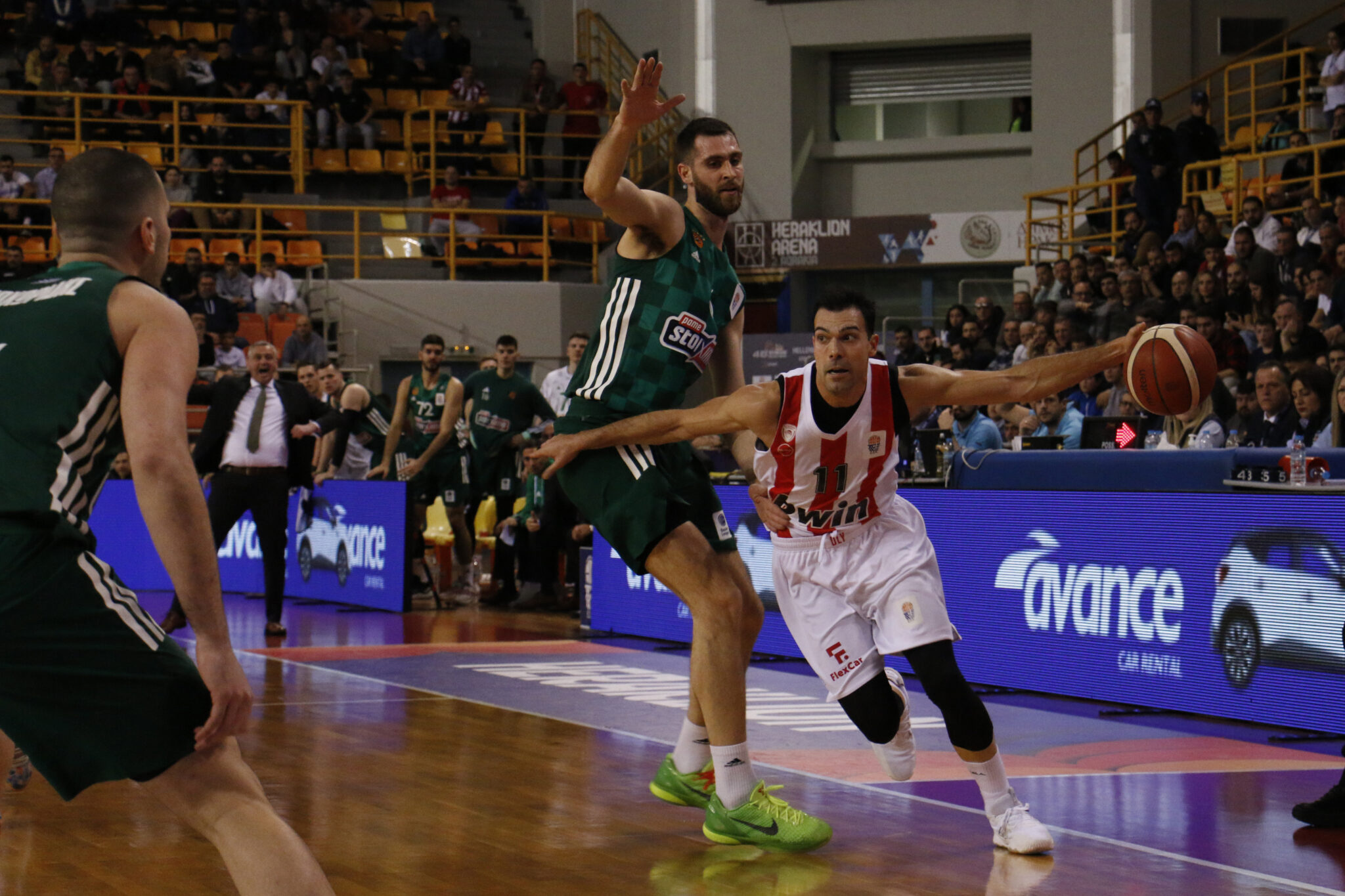 «Αγρίεψε» και πήγε στον τελικό ο Ολυμπιακός