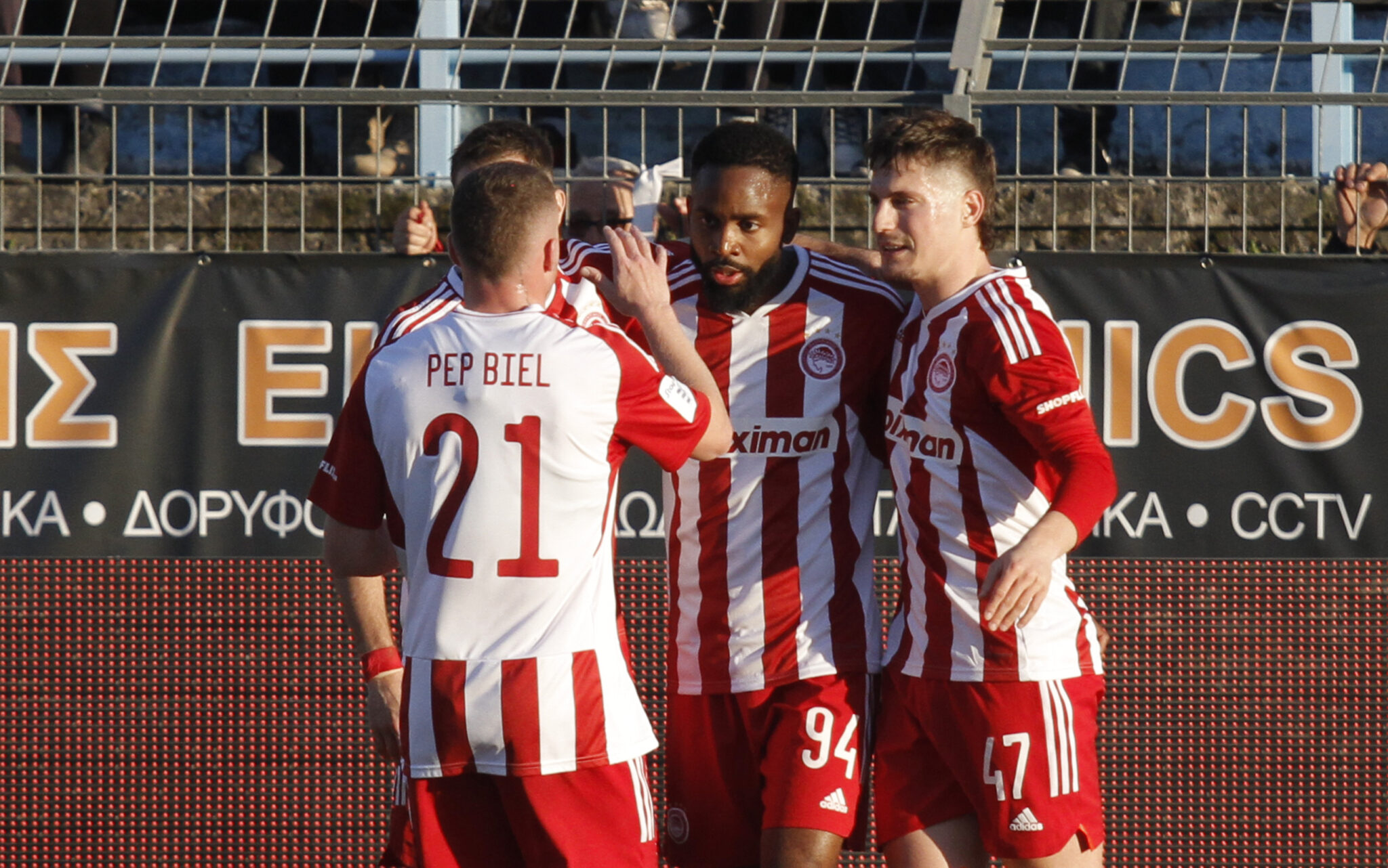 Αεράτος στη Λαμία ο Ολυμπιακός