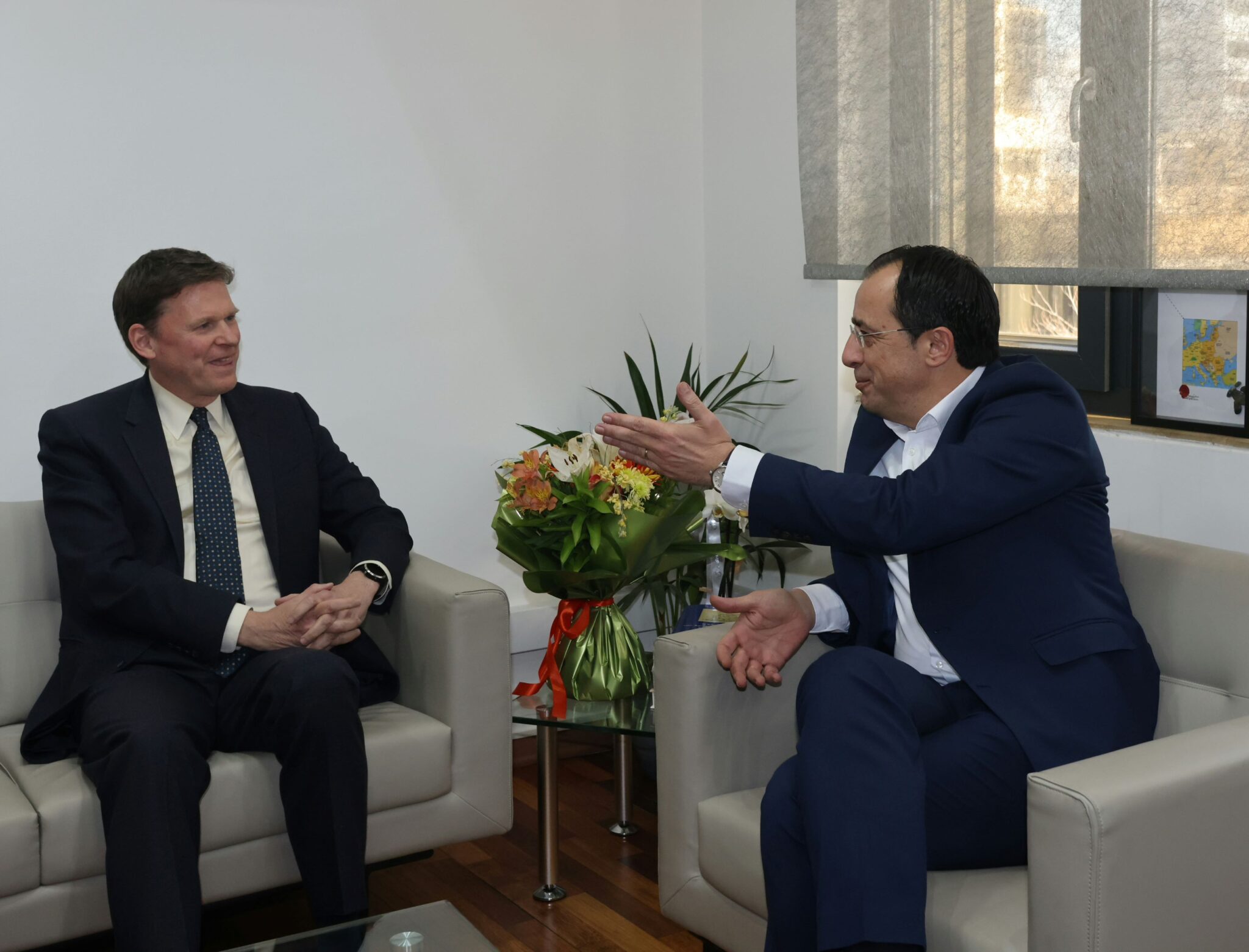 Προοπτικές για επανέναρξη των συνομιλιών συζήτησαν Χριστοδουλίδης και Στιούαρτ