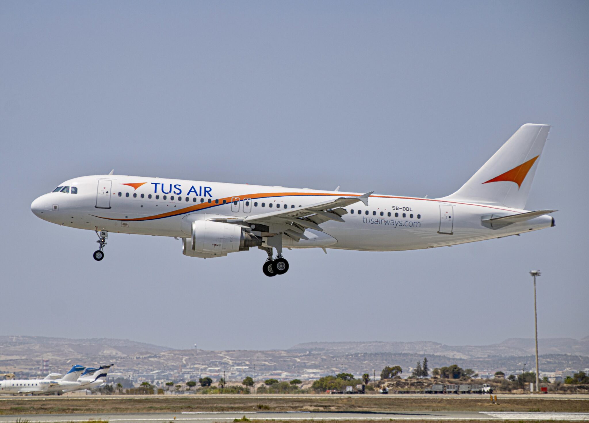 ΤUS Airways: Κορυφαία και μεγαλύτερη αεροπορική της Κύπρου για το 2022